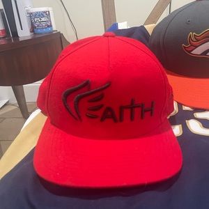 good condition snap back hat